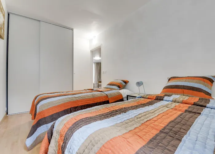 Chic And Spacious Apart With Parking * サン＝ジェルマン＝アン＝レー